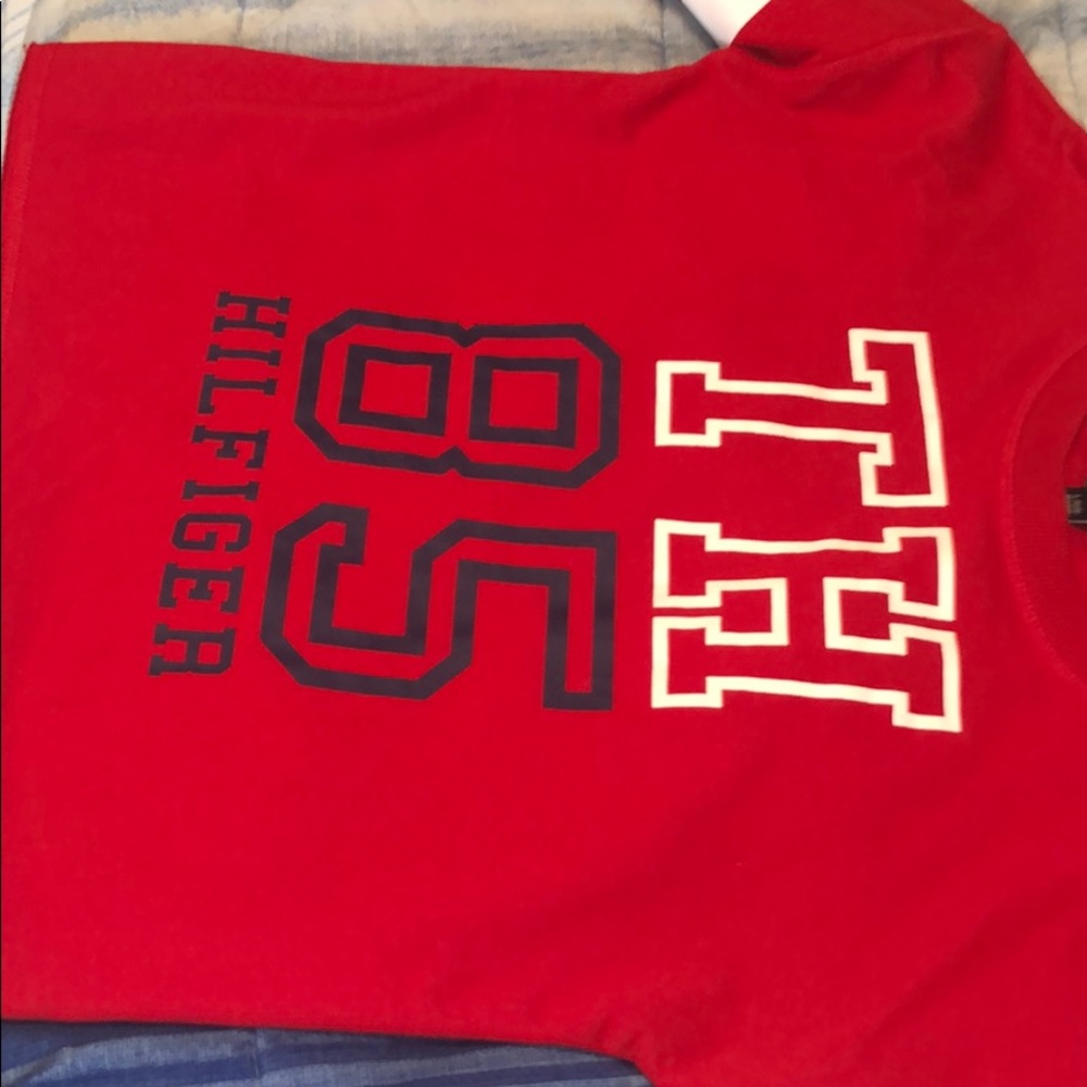 Tommy Hilfiger sweater